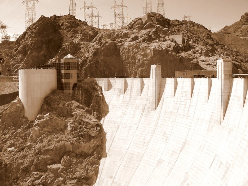 Visit Hoover Dam in Las Vegas