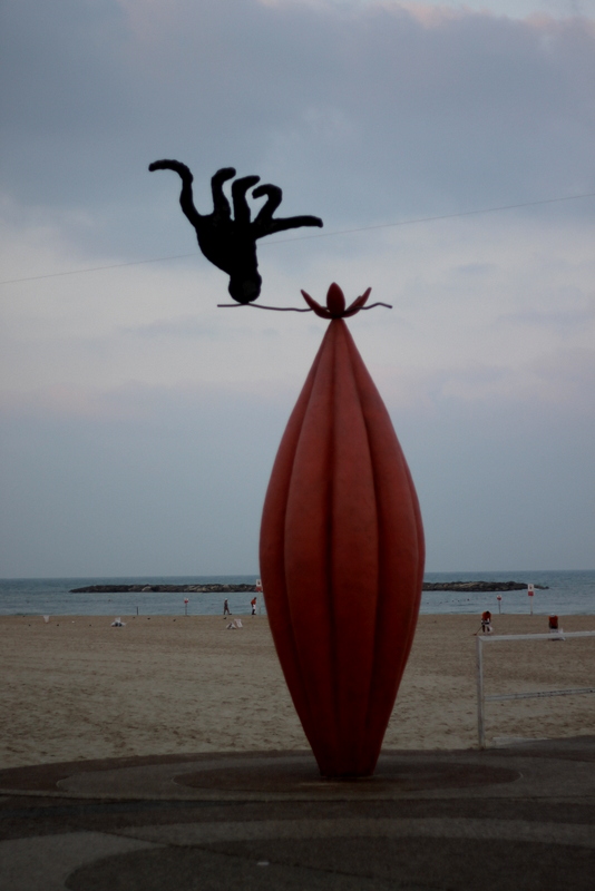 A sculpture on beach in Tel Aviv