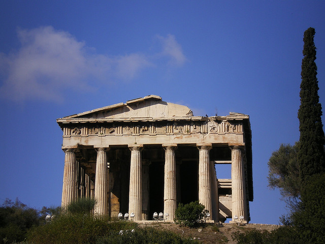 Athens historic sites | www.dtravelsround.com