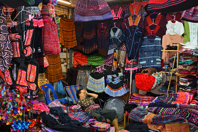 The best markets to check out in Bangkok | http://www.dtravelsround.com/2015/06/18/markets-of-bangkok/