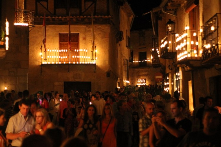 Experiencing La Noche de las Velas (Night of Candles) in Pedraza, Spain. Only the first two Julys of every year, this medieval city turns off its lights and is illuminated by 10,000 candles. 