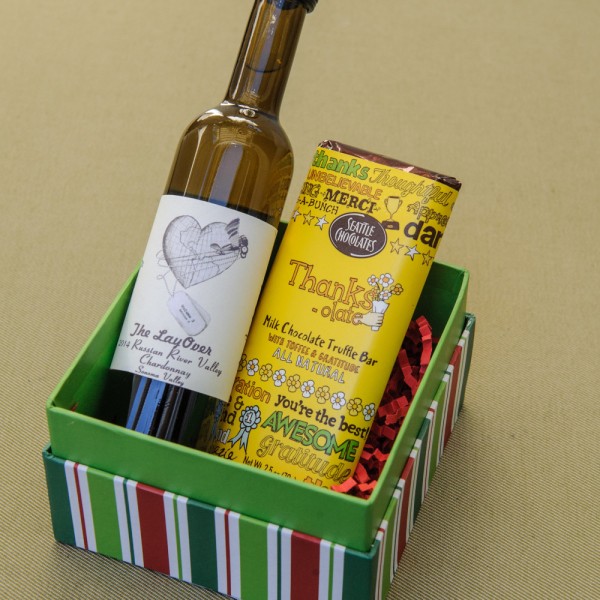 The Gift Guide for Travelers featuring only sustainable gifts and gifts which give back to local communities. Pictured: Wine that passes through the TSA, courtesy of Fly Wine. For more, visit www.dtravelsround.com